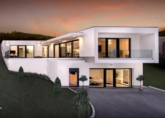 Отель Crystal *